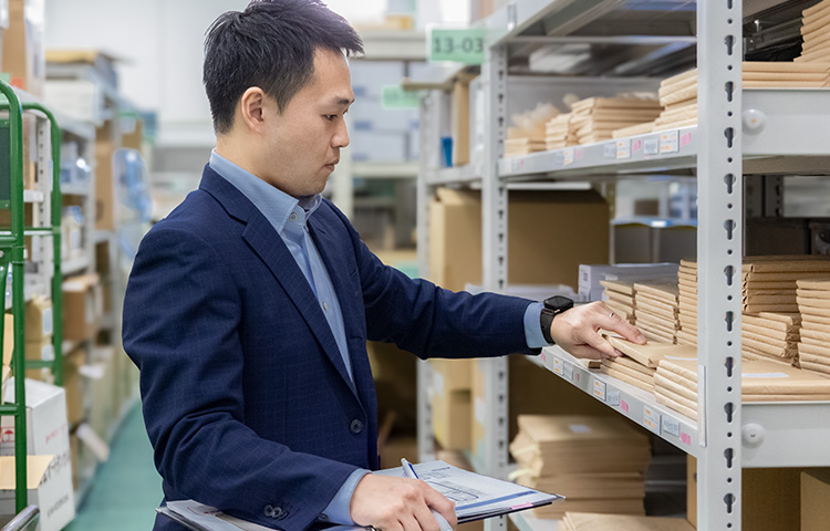 導入した製品が現場で活躍した時と、部署間の連携が上手くいき成果に繋がった時にやりがいを感じます。