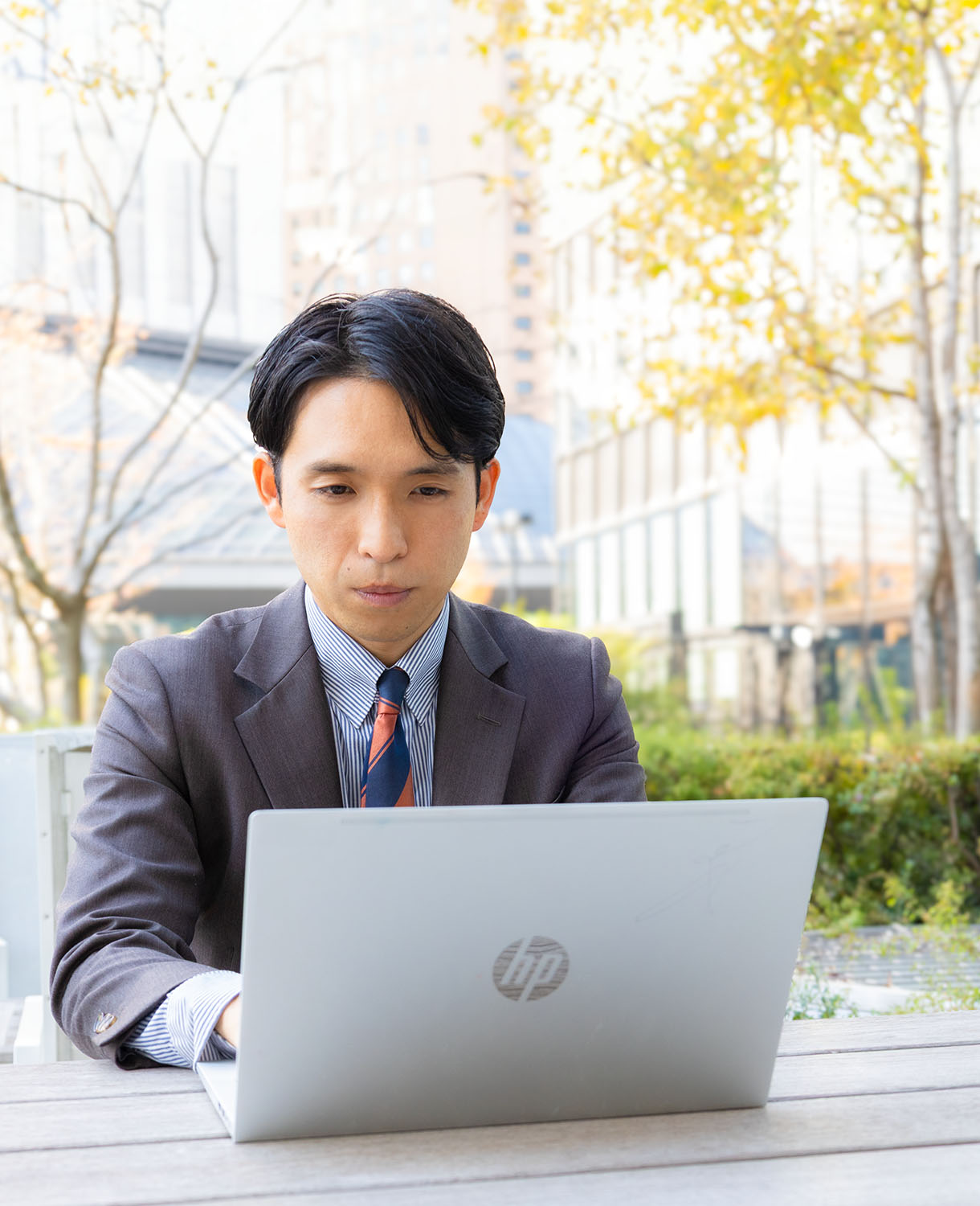 人生の悩みを解決する第一歩を、一緒に踏み出せることがやりがいです。