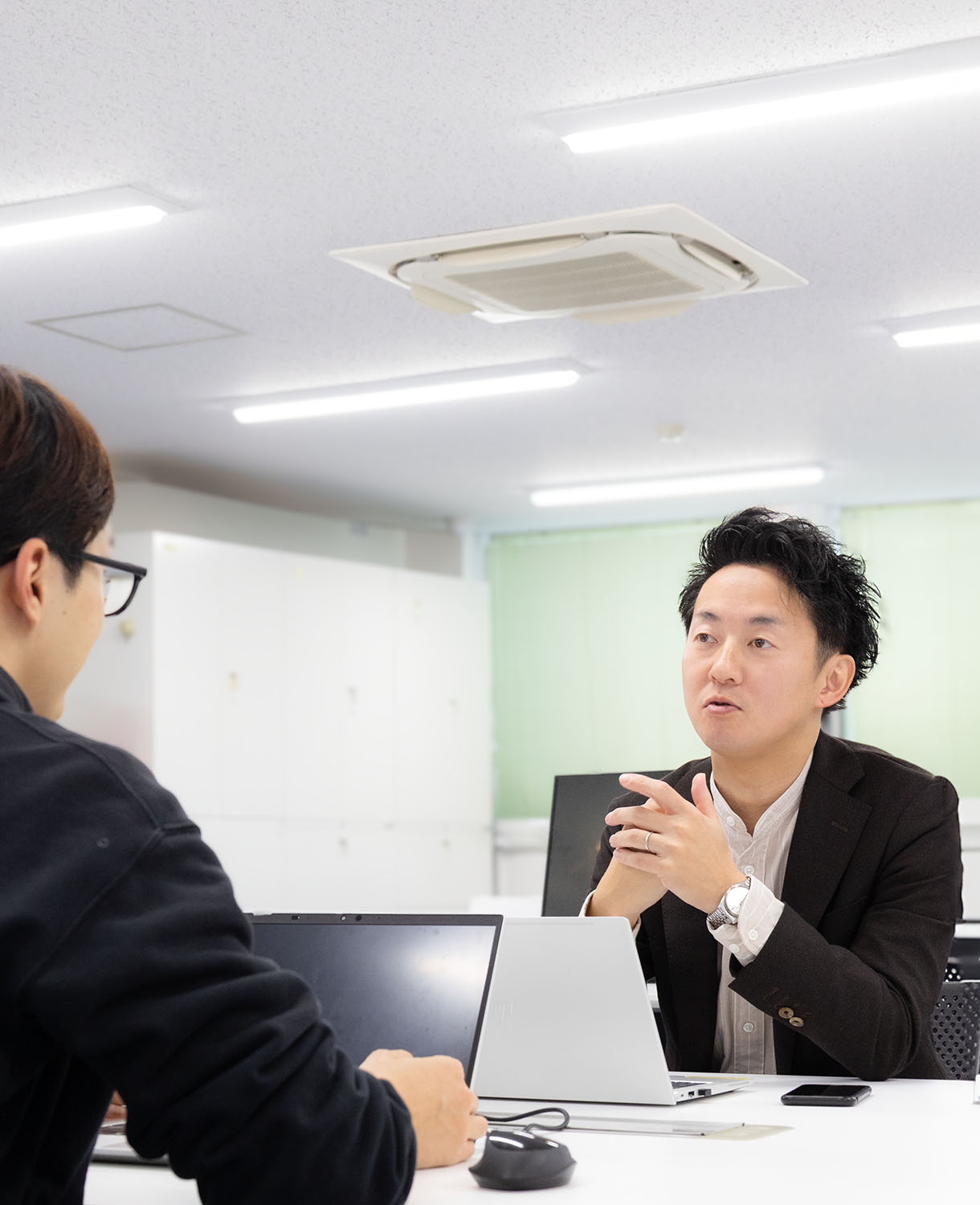 新しいチャレンジと、色々な人との出会いへのワクワク感が決め手でした。
