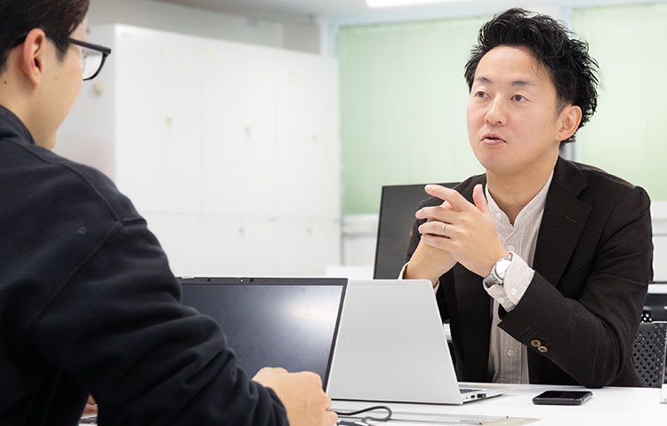 新しいチャレンジと、色々な人との出会いへのワクワク感が決め手でした。